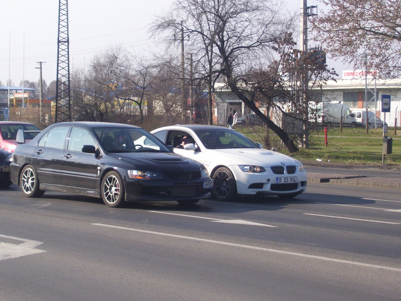 Mitsubishi evo 8 vs bmw m3