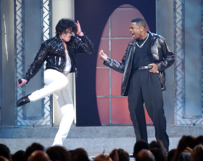 celeb-Chris-Tucker-his-pal-Michael-Jackson1