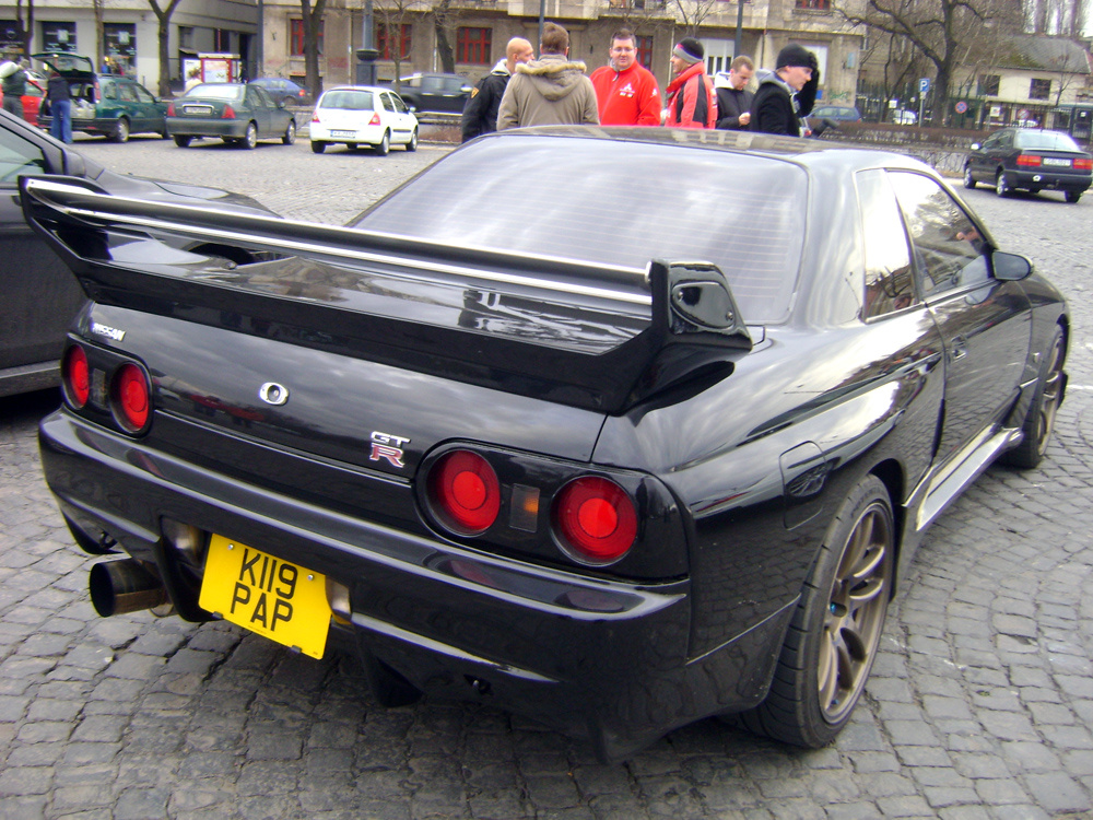 Nissan Skyline GT-R R32