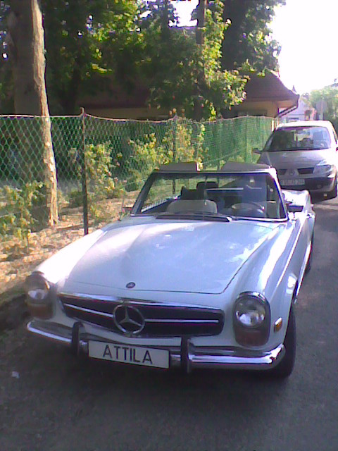 Mercedes-Benz 280SL Cabrio