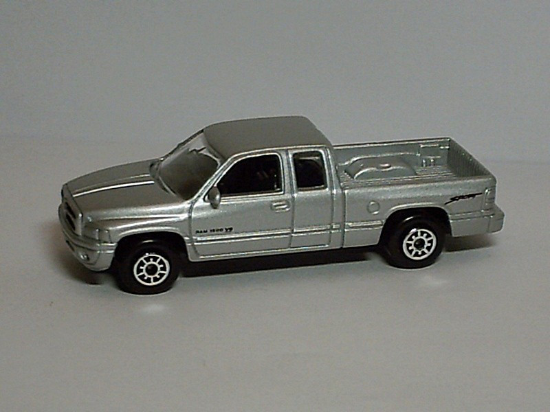 CHRYSLER DODGE RAM 1500 N°2049 WELLY 1 60