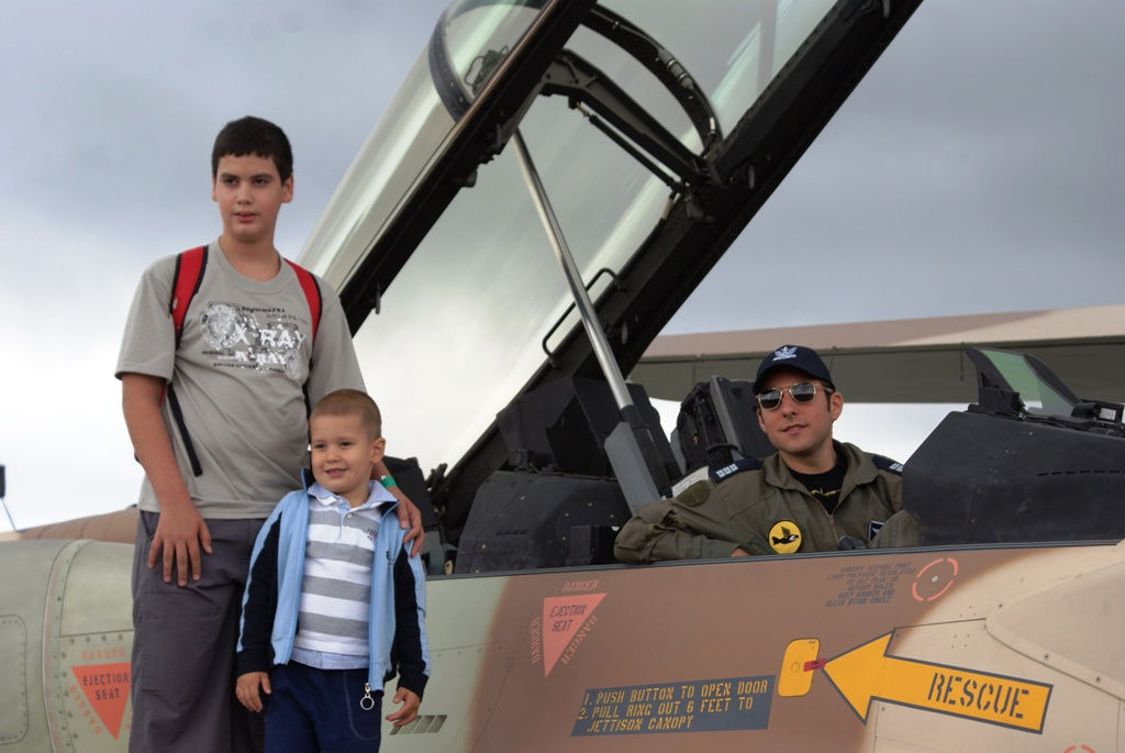 Repülőnap 2010 - fotó az Izraeli F 16 - os pilótájával