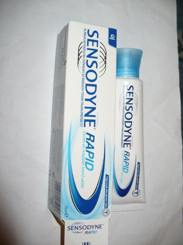 Fogkrém Sensodyne rapid P1070958