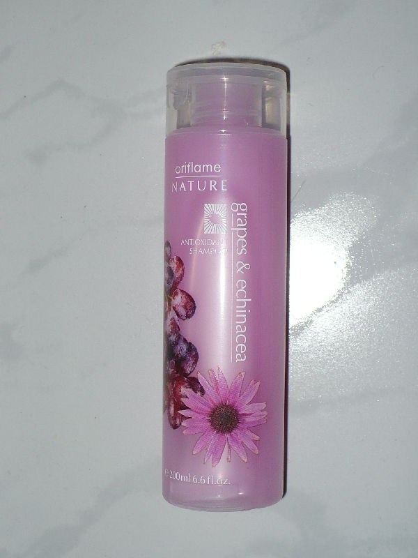 Sampon Oriflame Nature szőlő és enchinacea P1030964