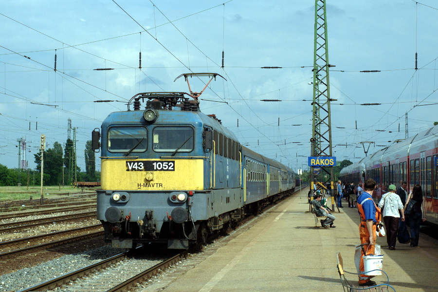 V43-1052 Rákos 2010.05.10.