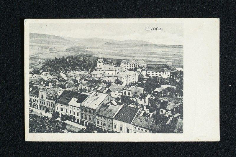 Lőcse (ma Levoče, Szlovákia), képeslap látkép, baloldalt a zsina