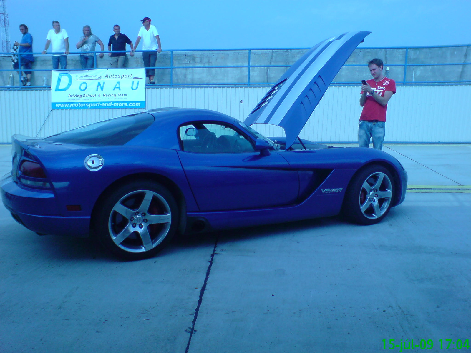 dodge viper