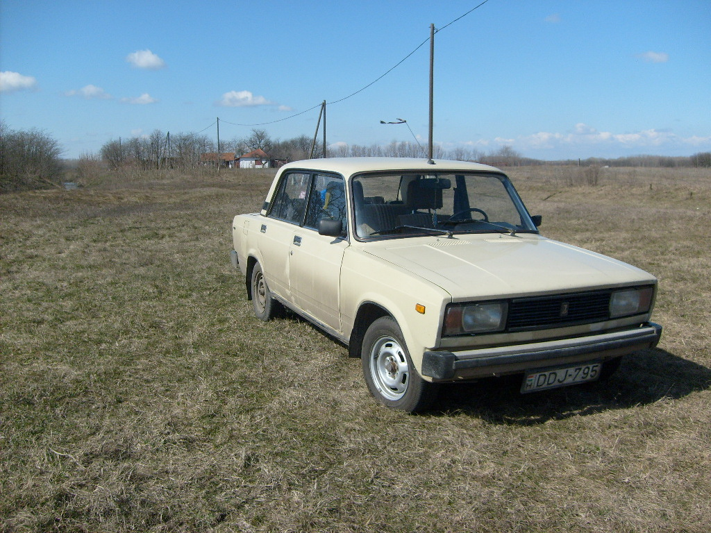 Lada 2105