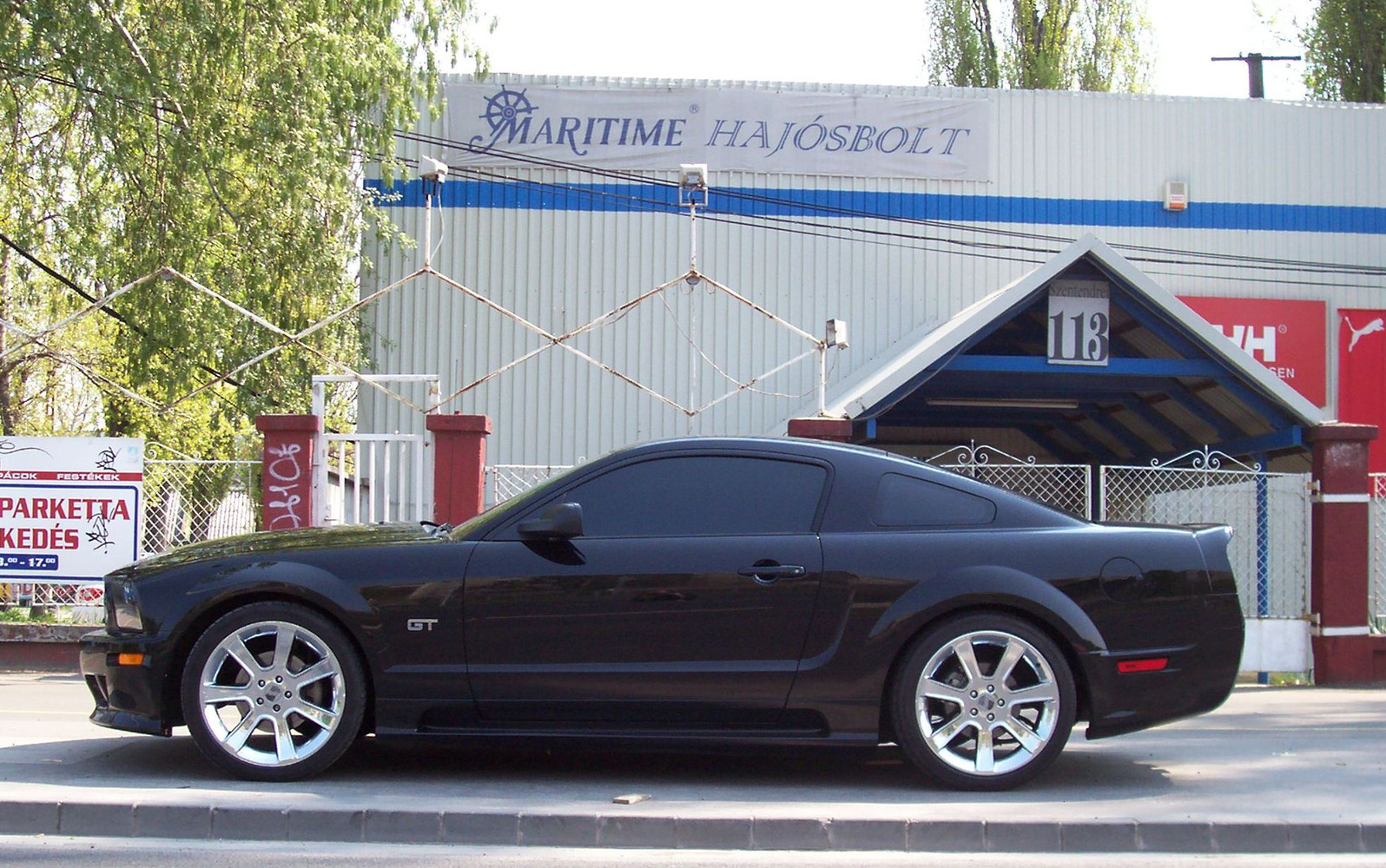 Ford Mustang Saleen S281 (4)