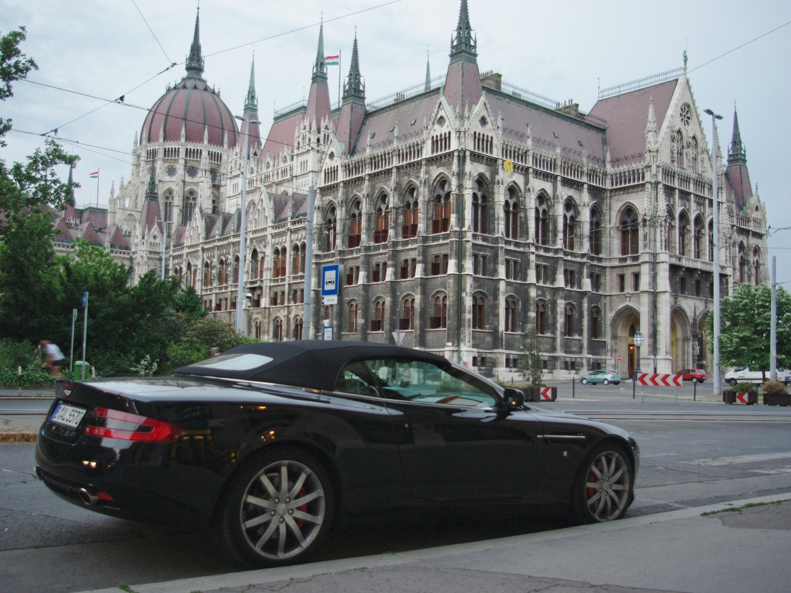 Aston Martin DB9 Volante