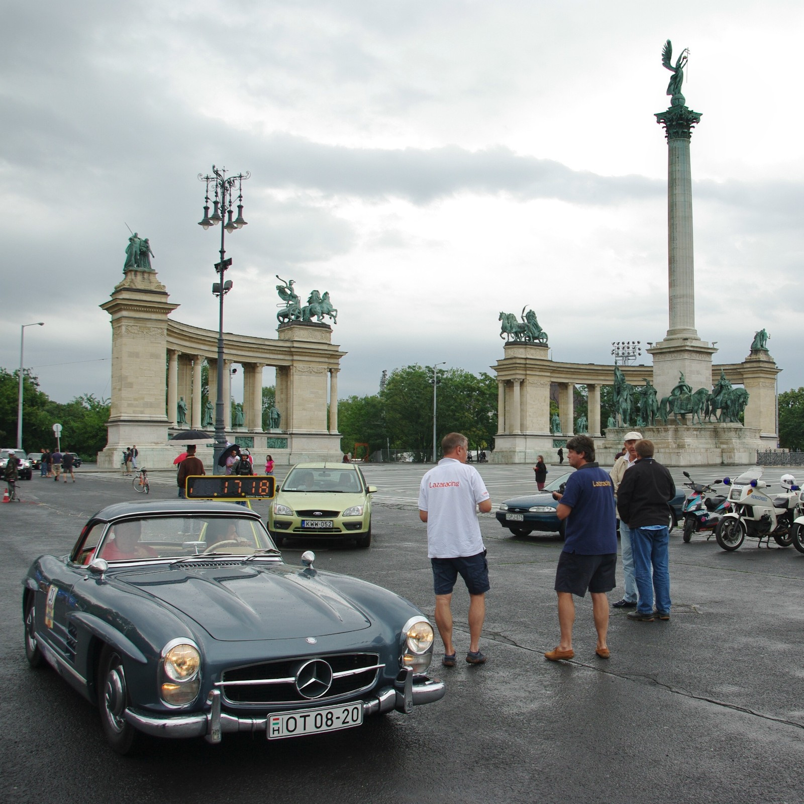 Mercedes-Benz 300 SL (13)