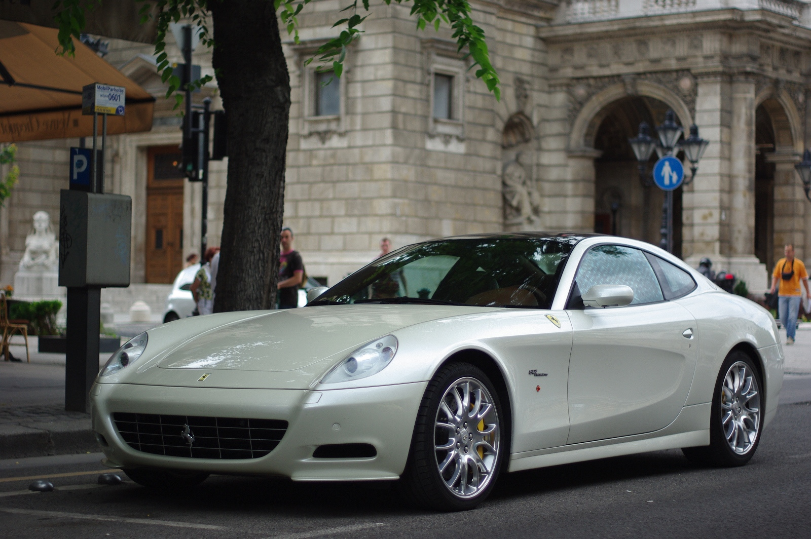 Ferrari 612 Scaglietti