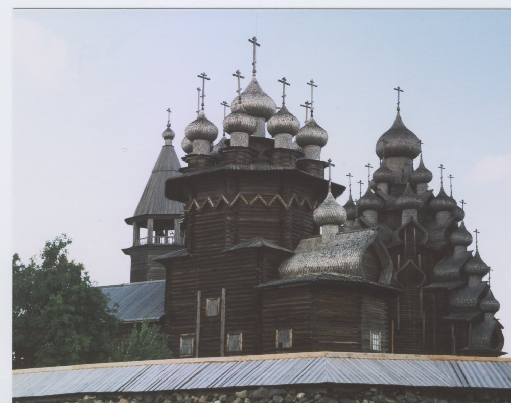 Church of wholly wooden construction on the island of Kizhi