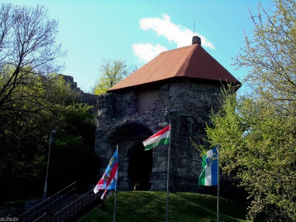 Bejárat, Fellegvár, Visegrád