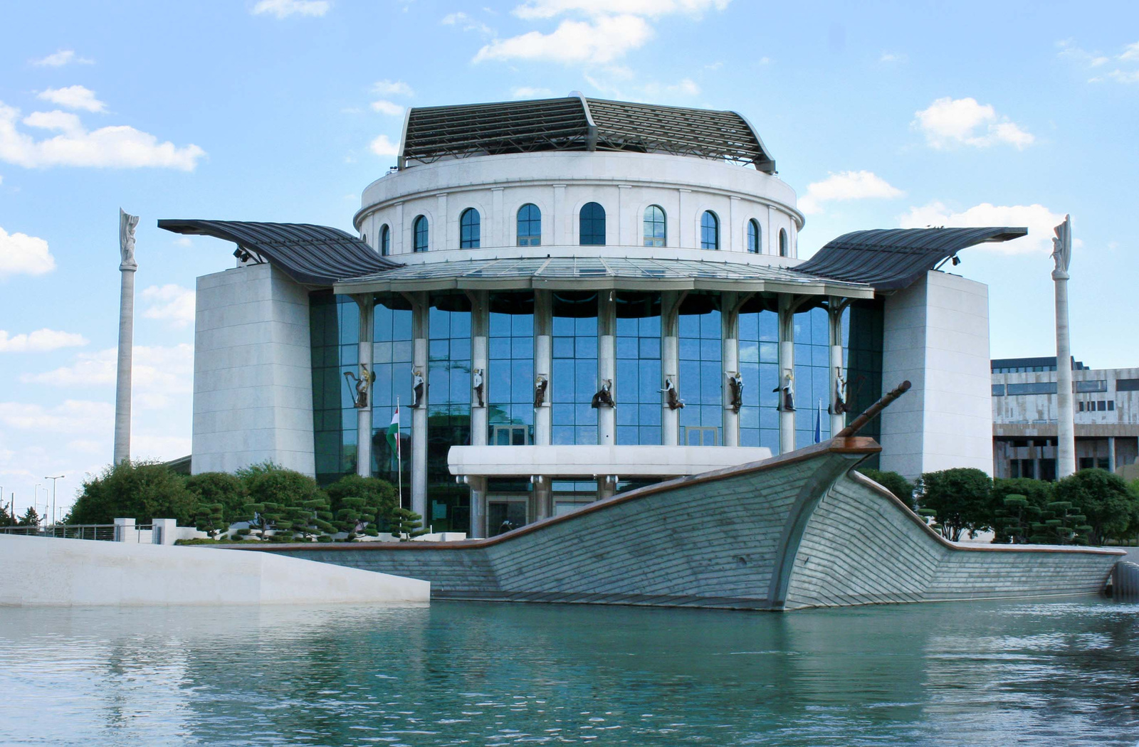 Hungarian National Theater - new building