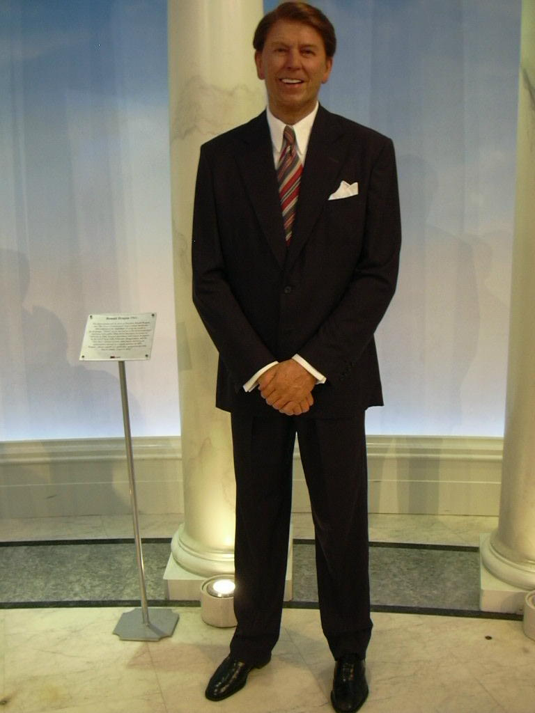 99912 Ronald Reagan-Madame Tussauds