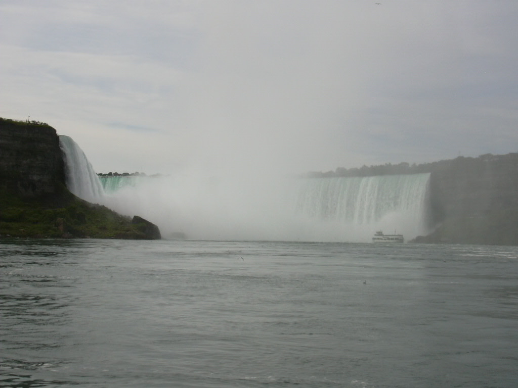 167 Hajóút a Horseshoe Falls-hoz-Horseshoe Falls