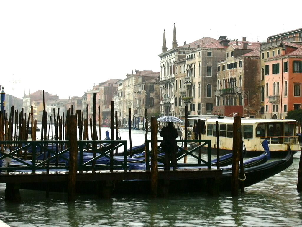 211 A Canal Grande, a túloldal már San Polo városrész