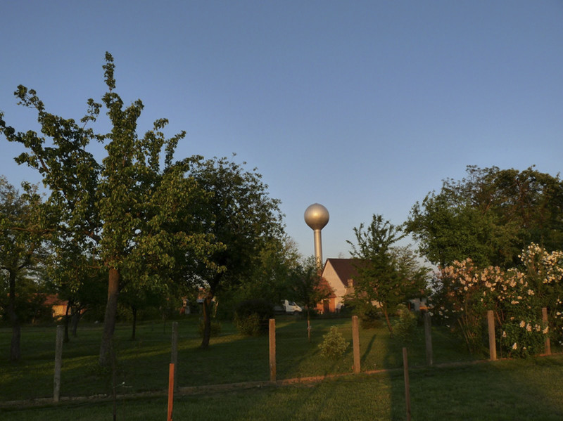 20090502Hátsó fertáj-039