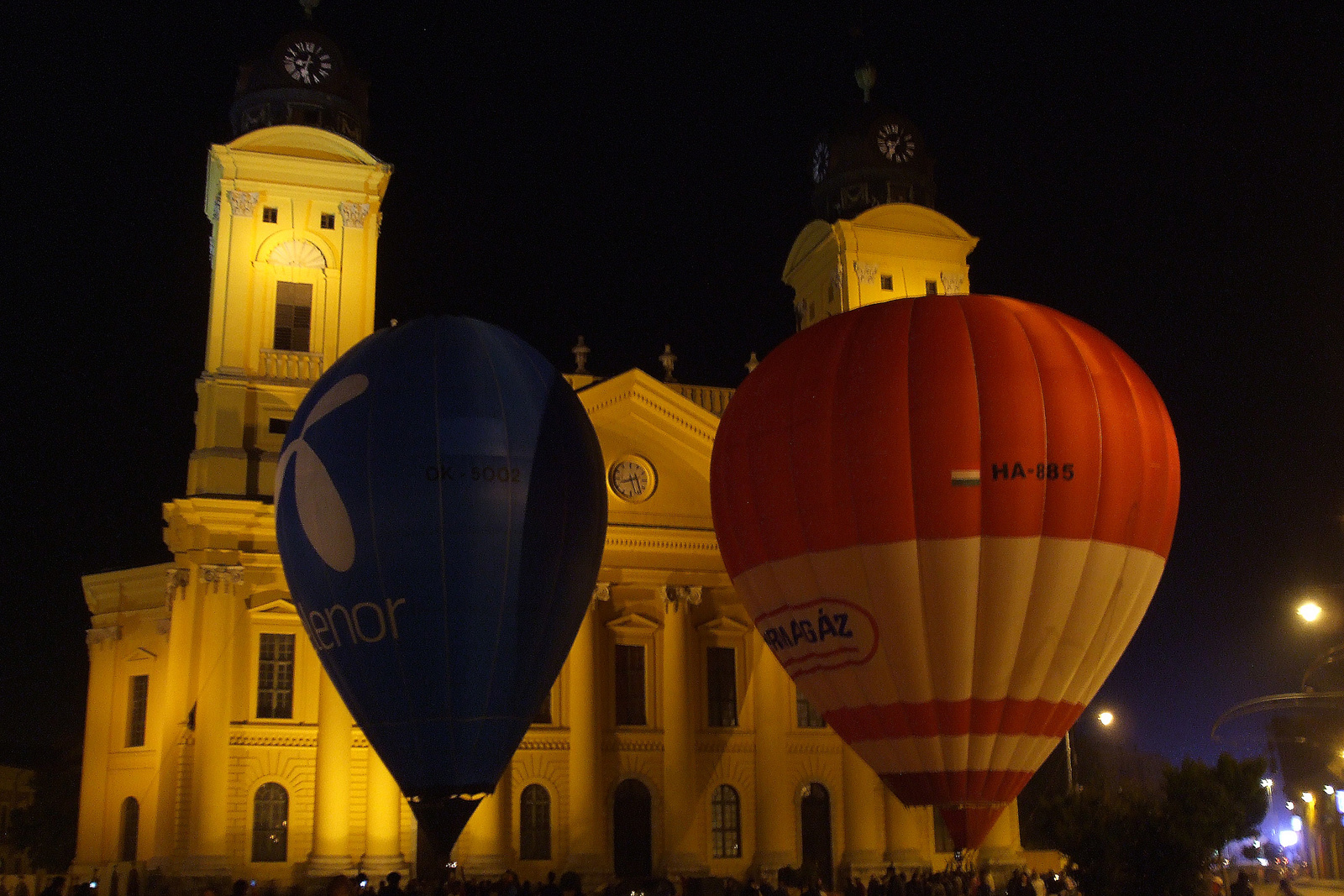 Hőlégballonok Debrecen főterén