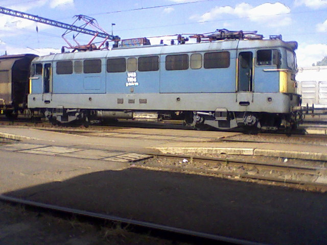 V43-1104