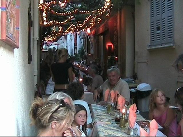 Saint-Tropez 4 (Small)