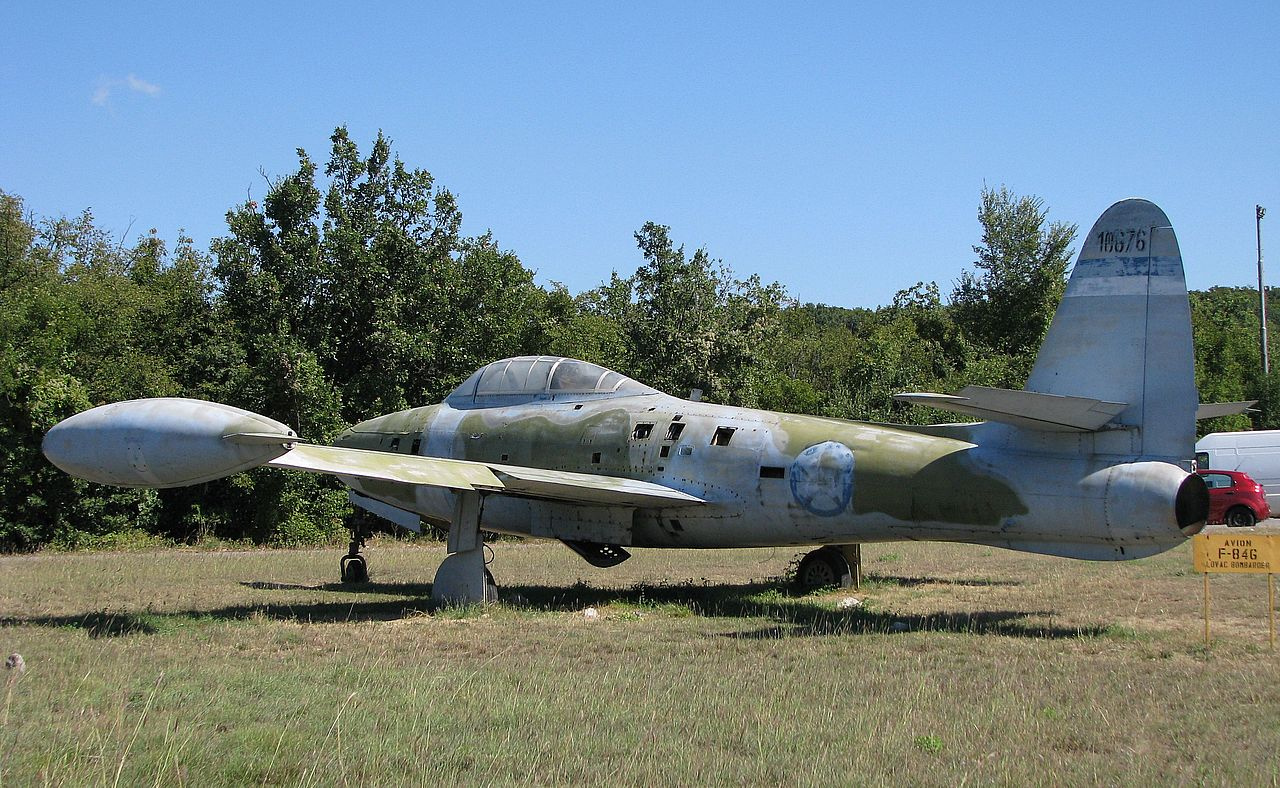 002 F-84G Thunderjet