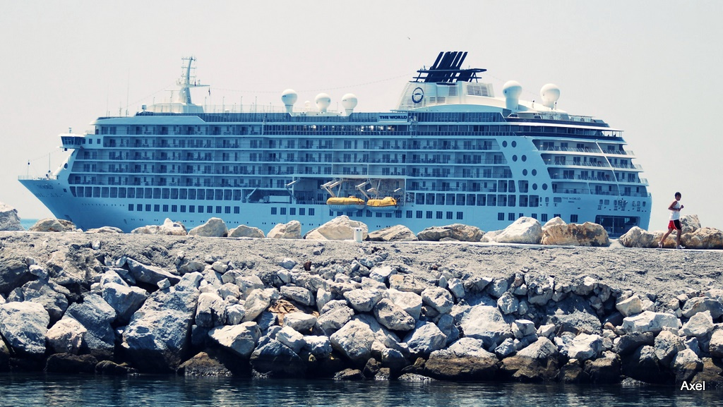 Cruiser Puerto Banúson.1