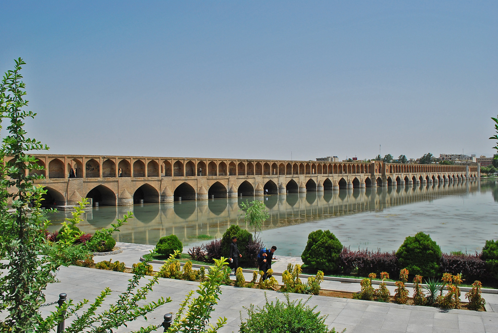 Irán 4339 Si o Se Pol Esfahan