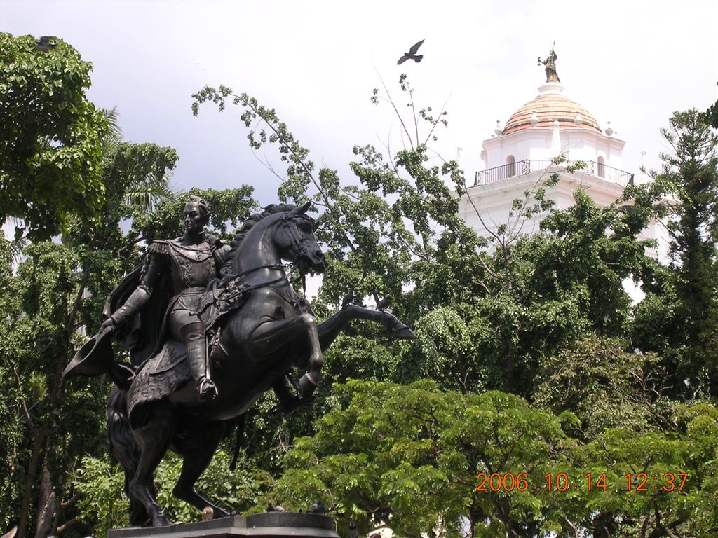 203 Caracas - Plaza Bolívar & Cathedral