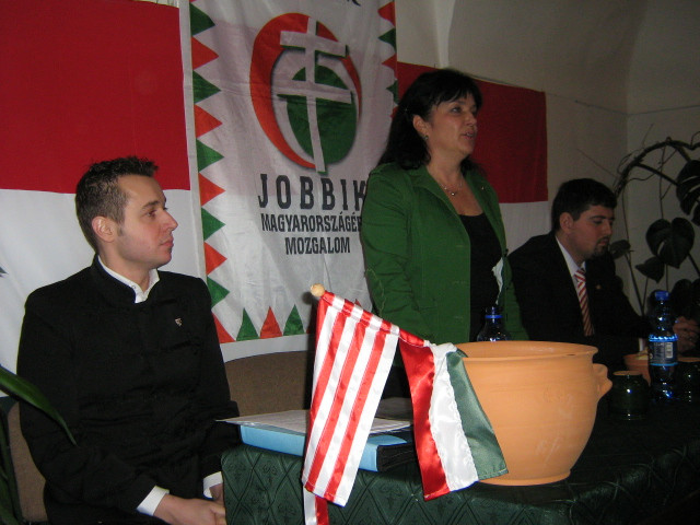 2010 Zsámbék Lakossági fórum 004
