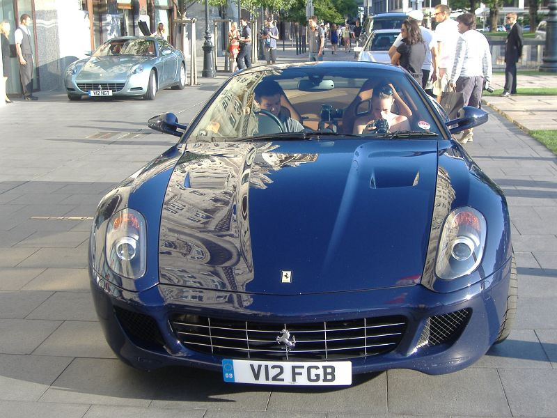 Ferrari 599GTB vs. Ferrari 612 Scaglietti