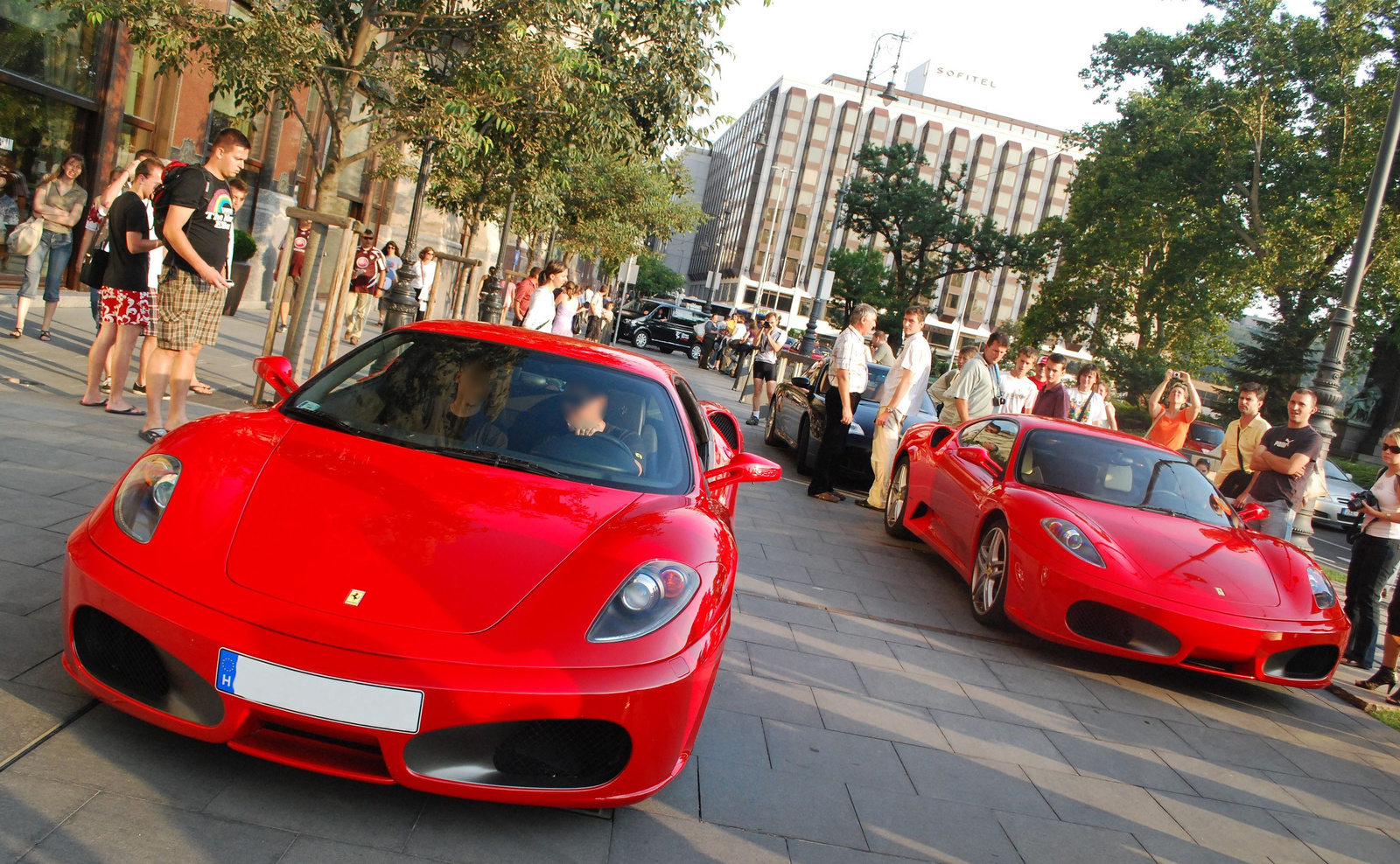 F430 & F430