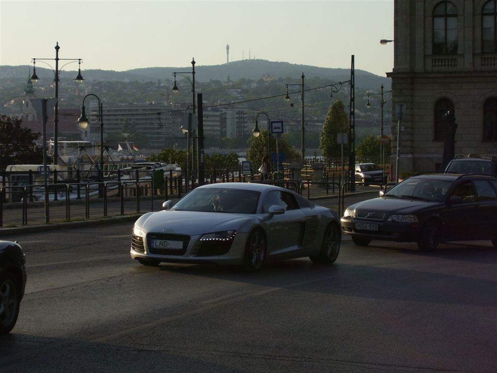 Audi R8 2