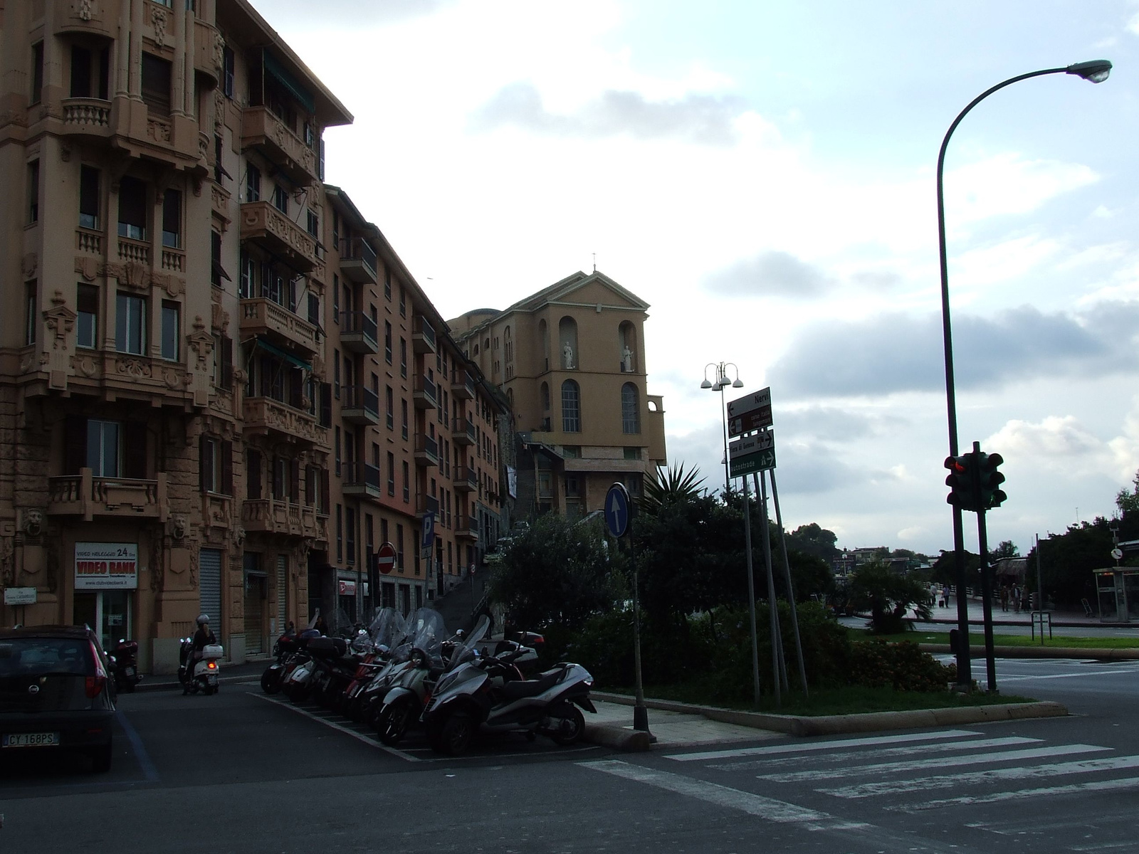 robogo parkolo genovaban