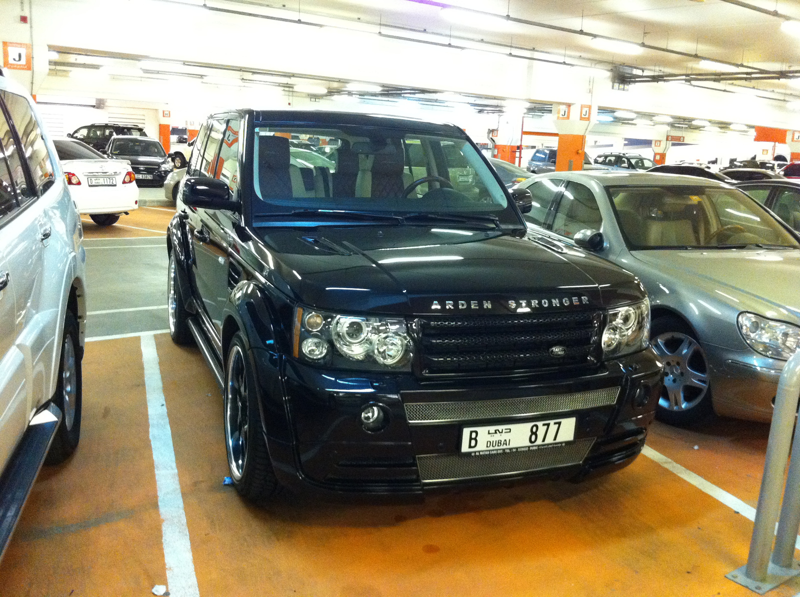 Range Rover Arden Stronger AR6