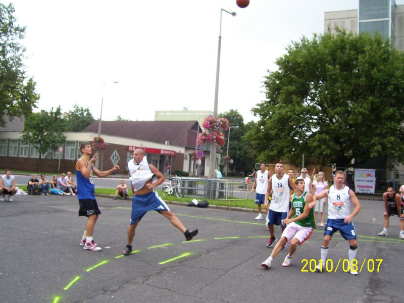 2010 Streetball 032