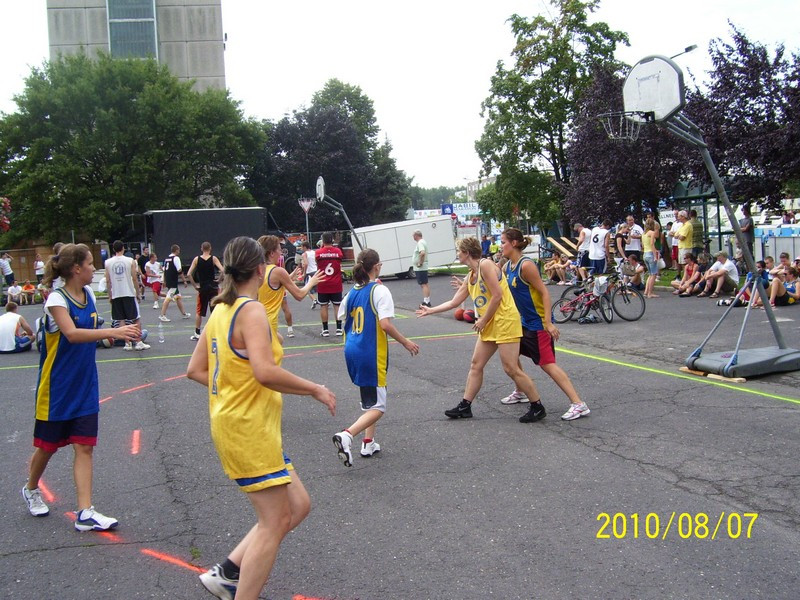 2010 Streetball 303