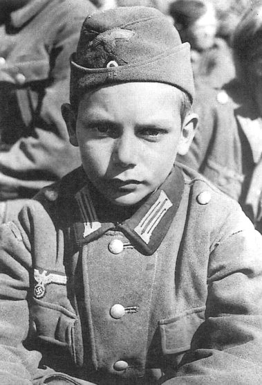 HitlerJugend aged 13 captured by Americans near Nartinzell in 19