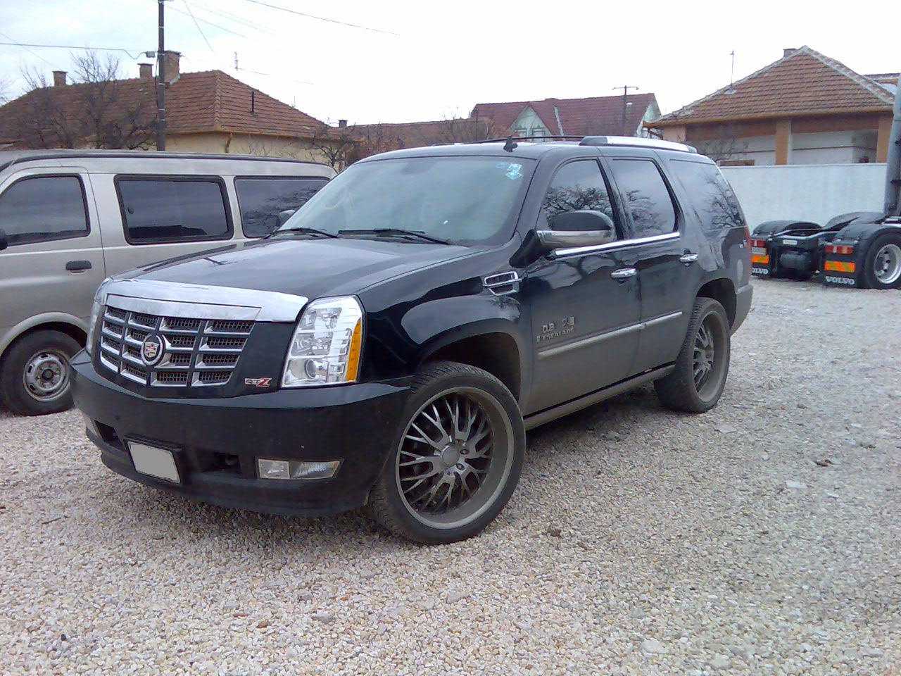 Cadillac Escalade DUB