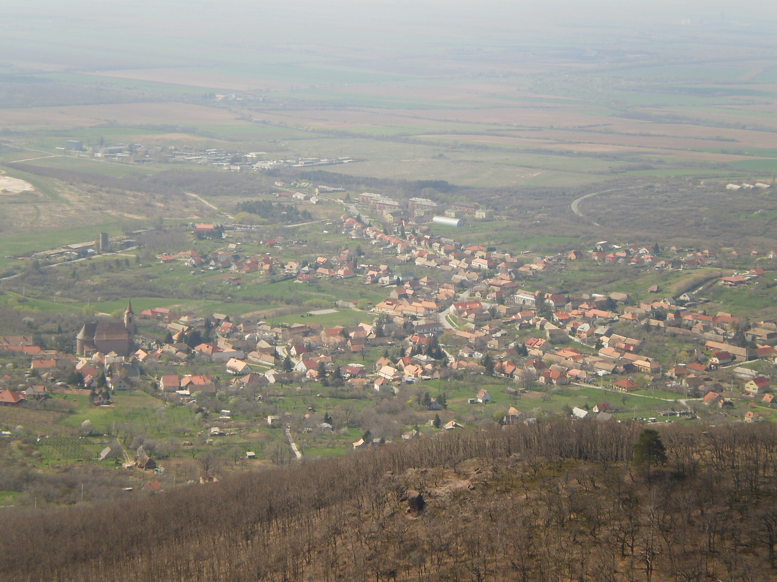 20100403 Jakabhegy Zsongor kő kilátás