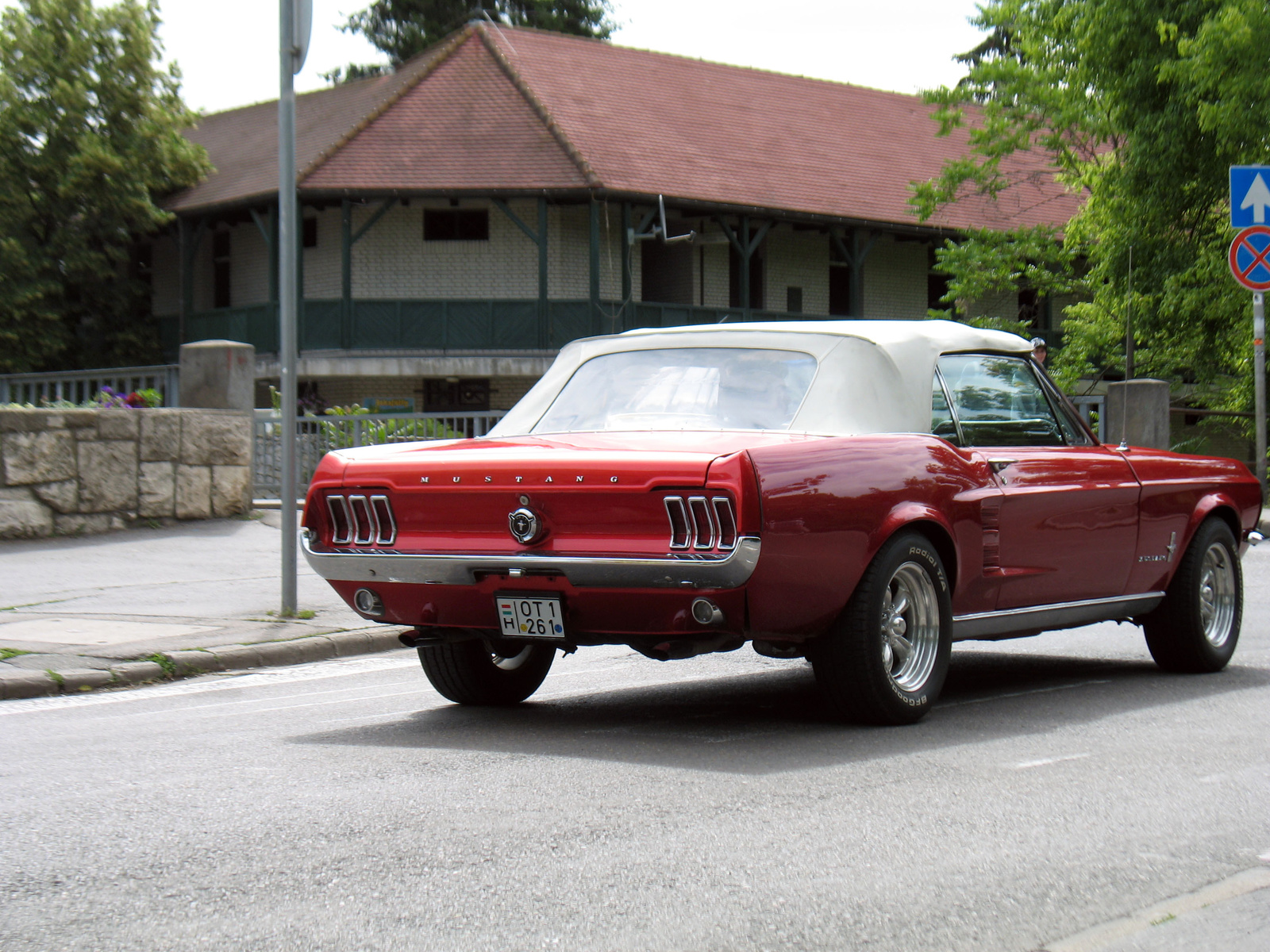 Ford Mustang