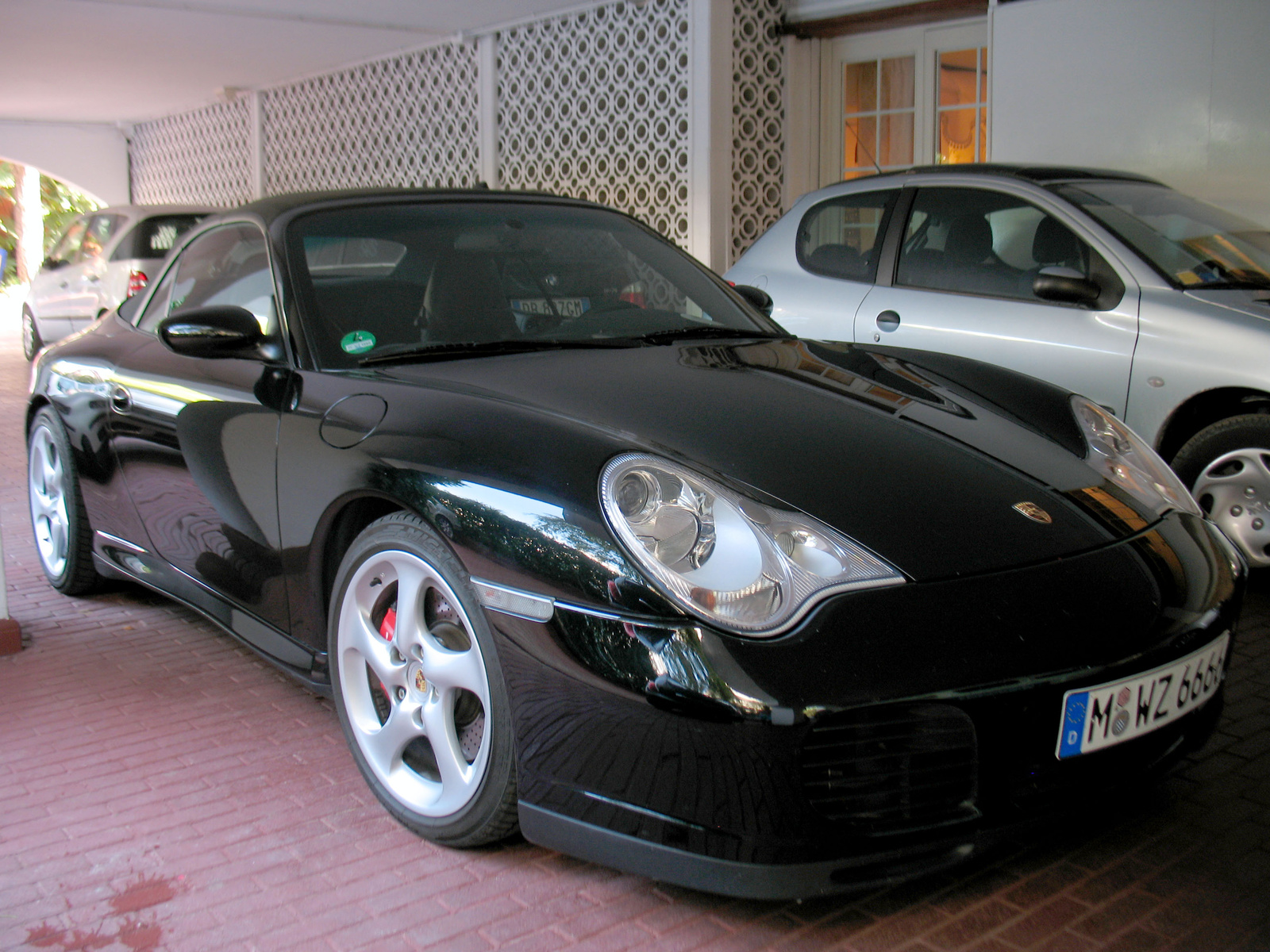 Porsche 996 Carrera 4S Cabrio