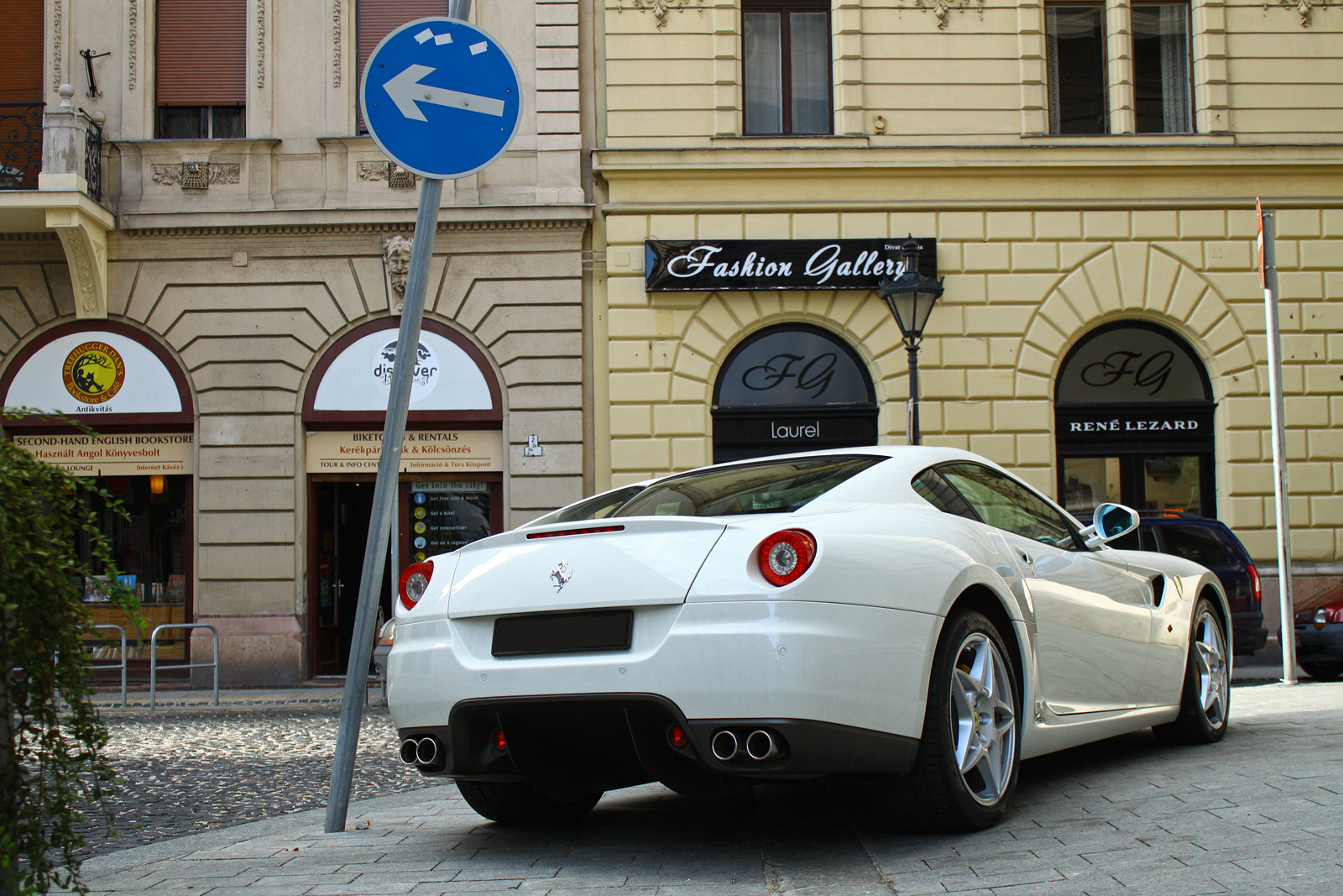 Ferrari 599