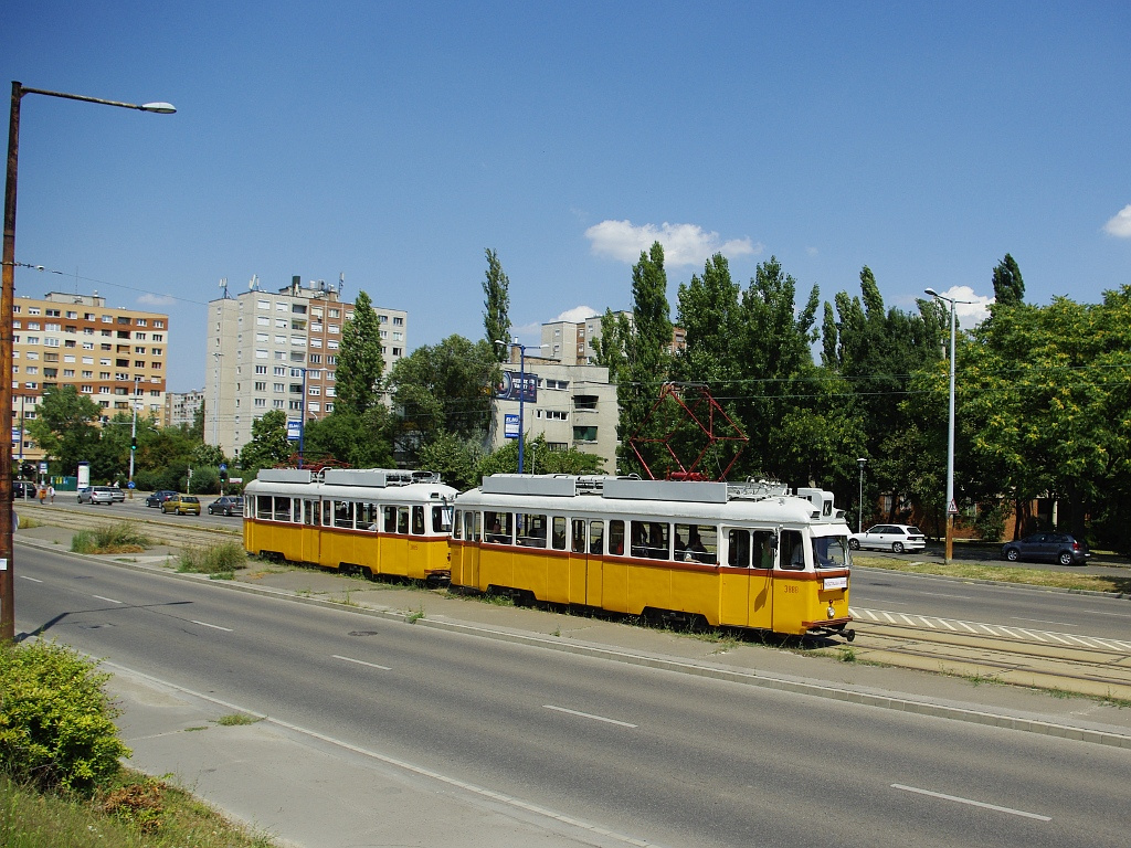 UV a Reménység utcánál 9 2011.07.17