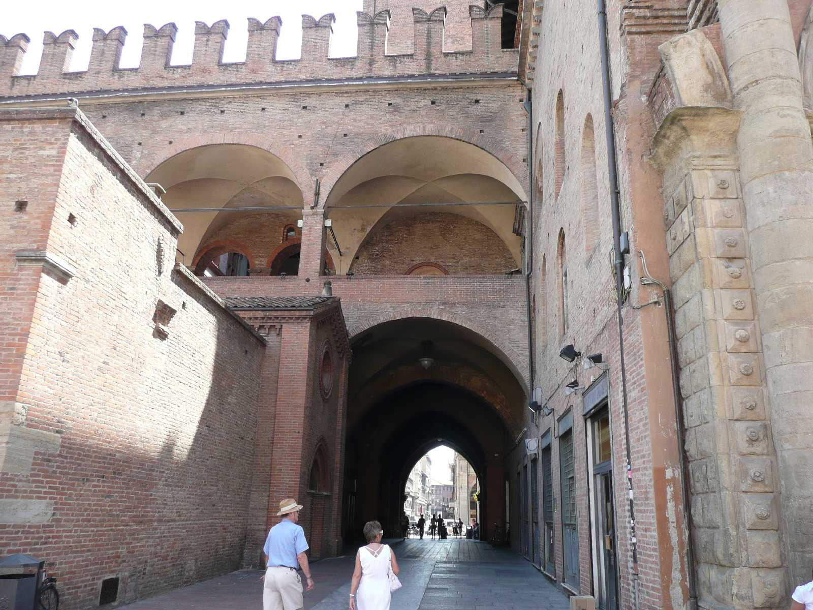 1038-Bologna