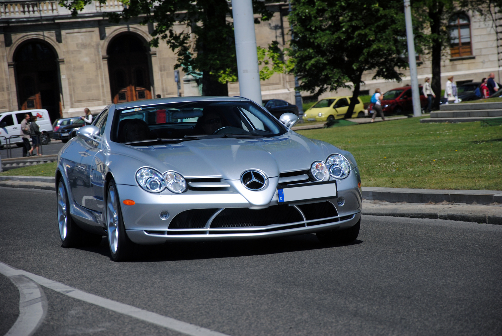 Mercedes SLR McLaren