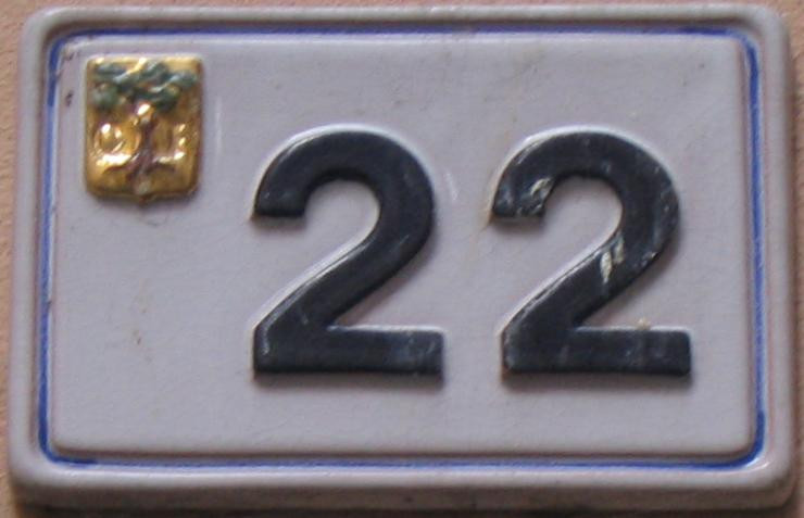 22