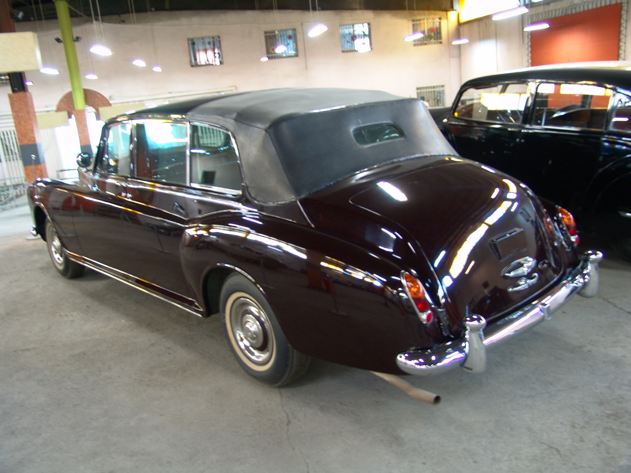 Iranian car museum, Karaj,July13,2010 037