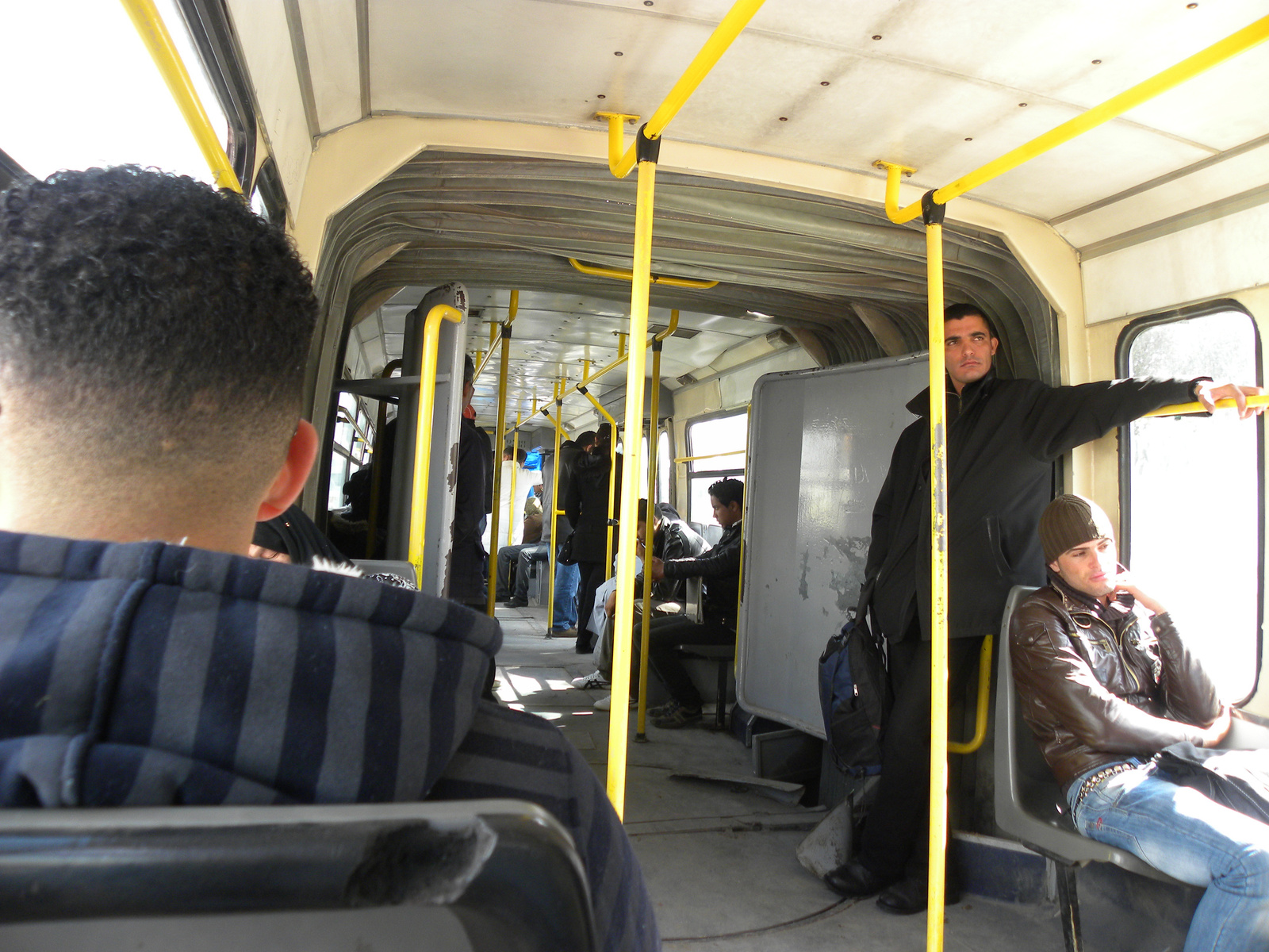 Tuniszi buszon